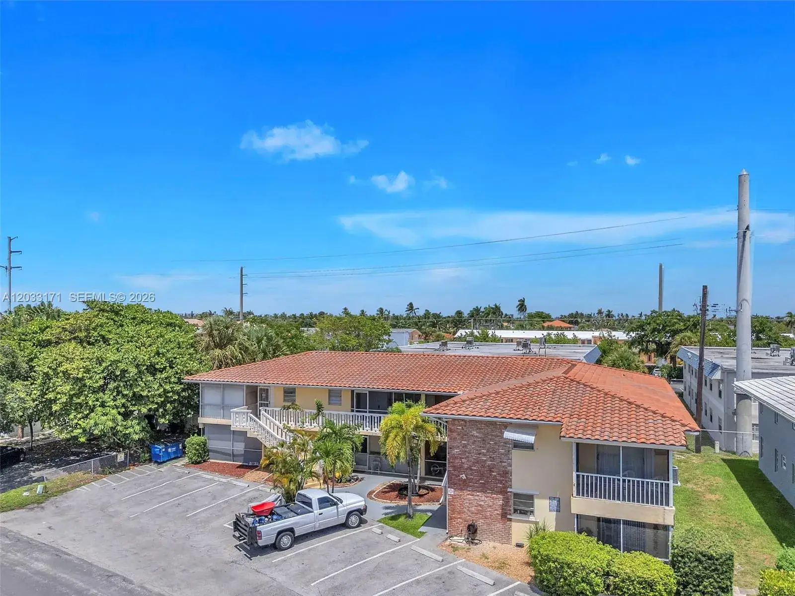 1 bedroom 1 bath Residential for sale at 2101 NE 68th St # 202, Fort Lauderdale FL 33308
