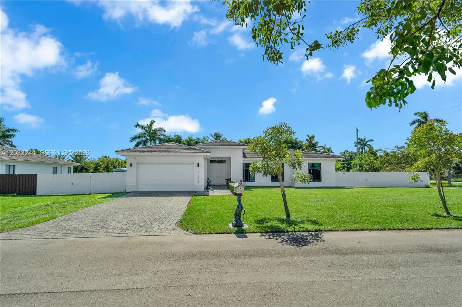 5 bedroom 4 bath Residential for sale at 32008 SW 199th Pl, Homestead FL 33030