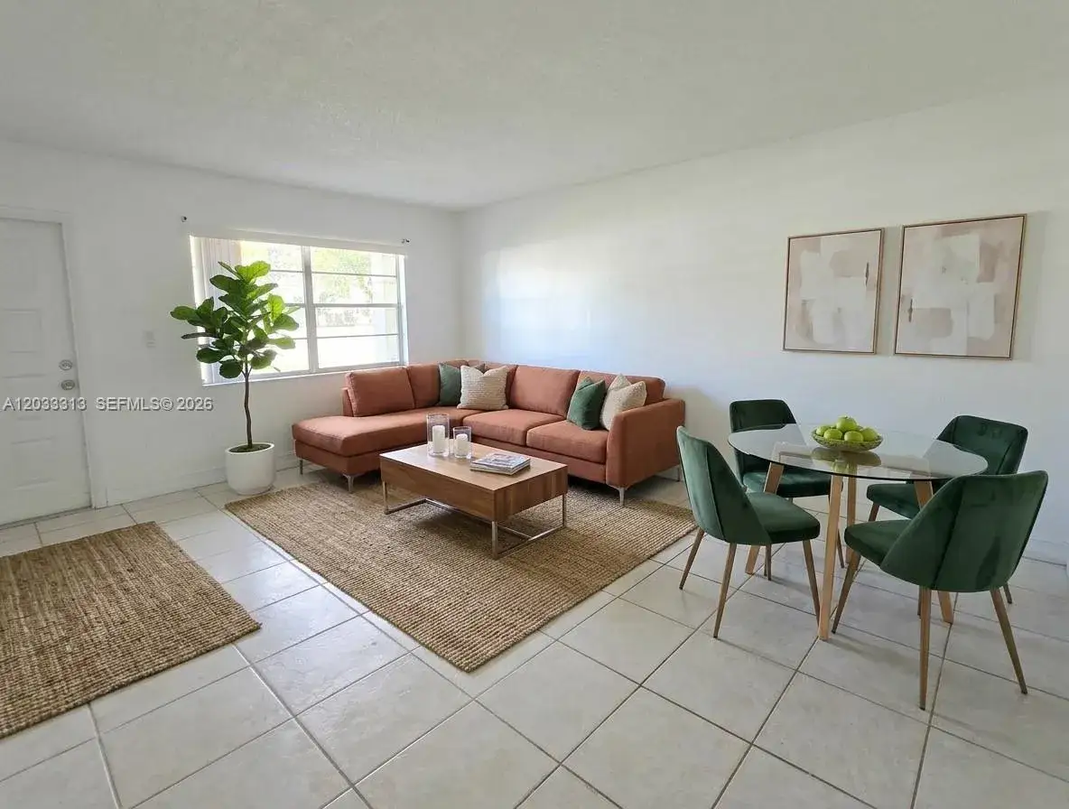 2 bedroom 1 bath Residential for sale at 4160 NW 21st St # 124D, Lauderhill FL 33313