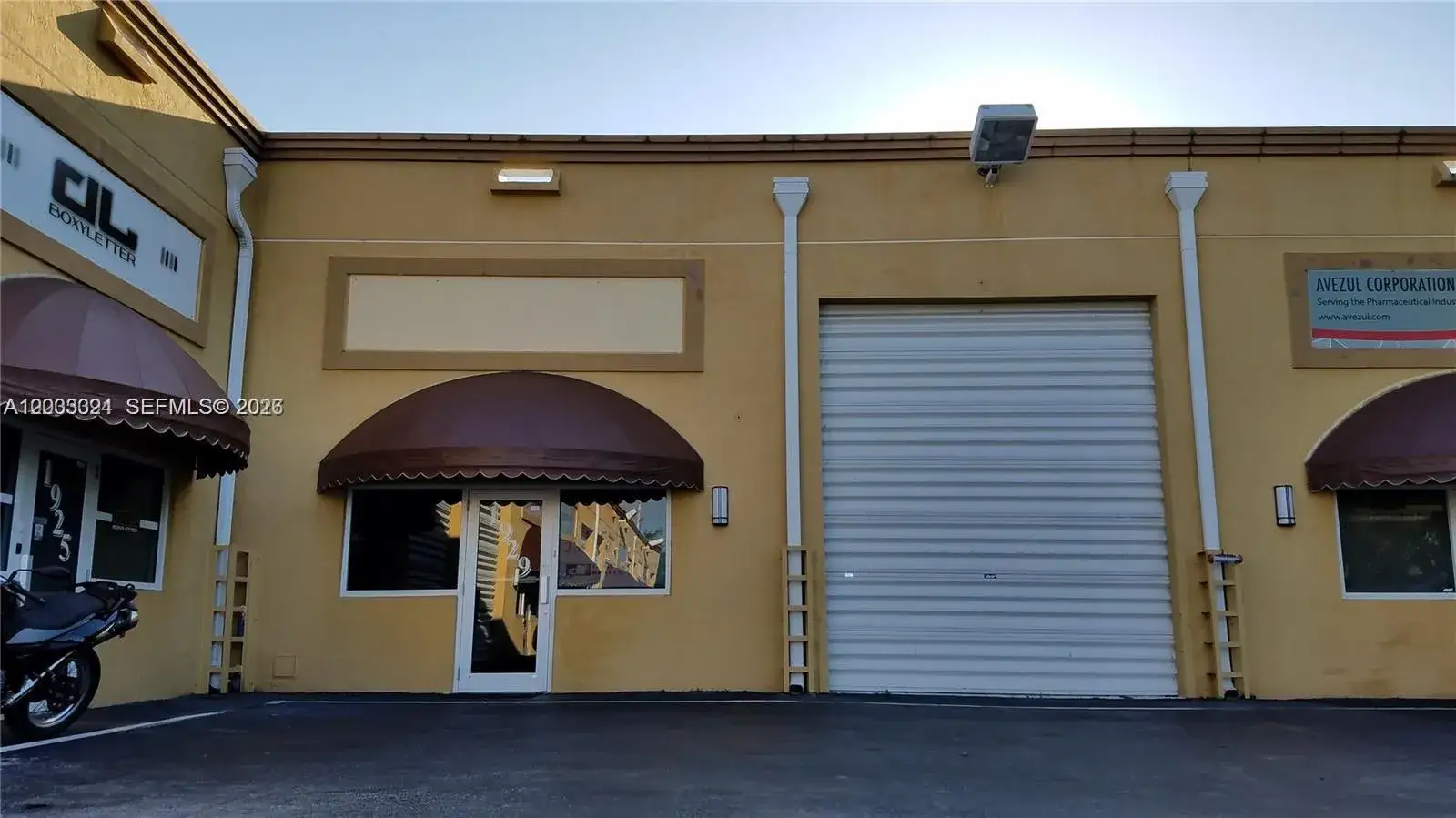 Commercial Sale for sale at 1929 NW 108th Ave # 1929, Sweetwater FL 33172