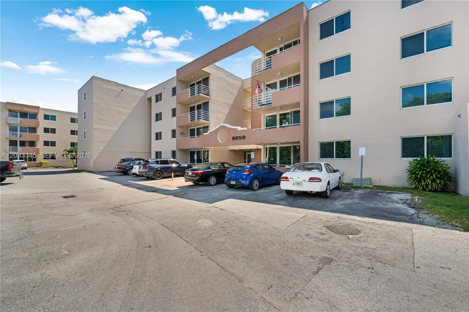 2 bedroom 2 bath Residential Lease for rent at 8050 NW 8th St # 110, Miami FL 33126