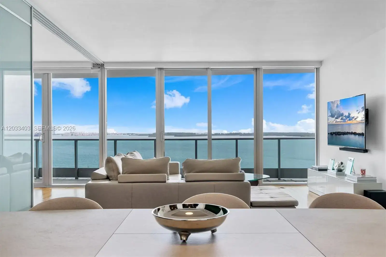 2 bedroom 3 bath Residential Lease for rent at 1331 Brickell Bay Dr # 1409, Miami FL 33131