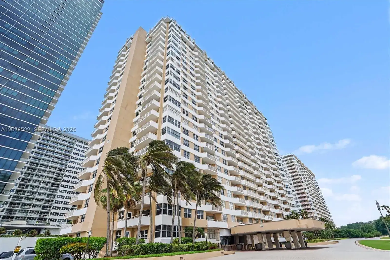 1 bedroom 1 bath Residential Lease for rent at 1980 S Ocean Dr # 15A, Hallandale Beach FL 33009