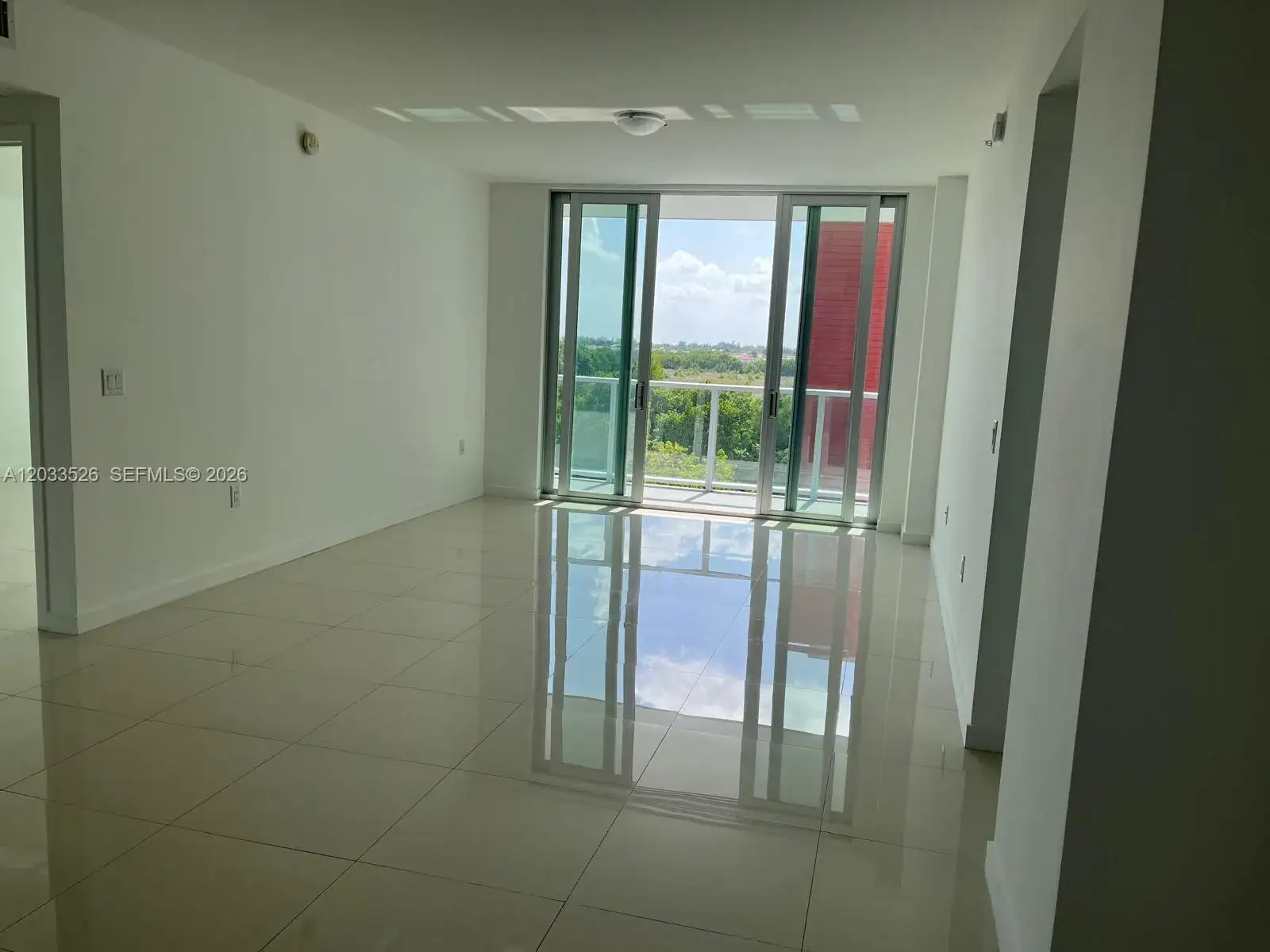2 bedroom 2 bath Residential Lease for rent at 7825 NW 107th Ave # 506, Doral FL 33178