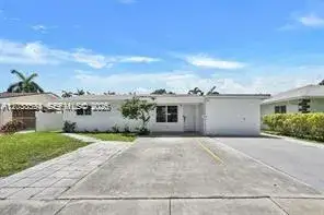 5 bedroom 4 bath Residential for sale at 814 NE 4th St, Hallandale Beach FL 33009