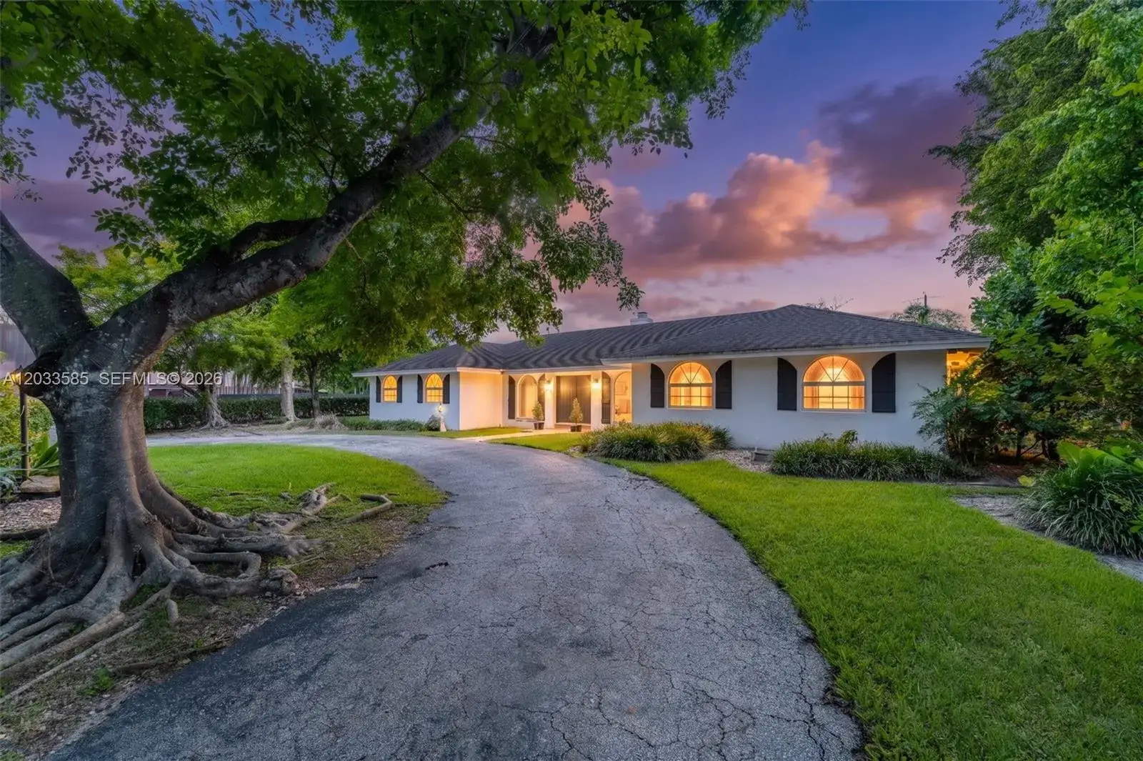 5 bedroom 3 bath Residential for sale at 7603 SW 91st Ave, Miami FL 33173