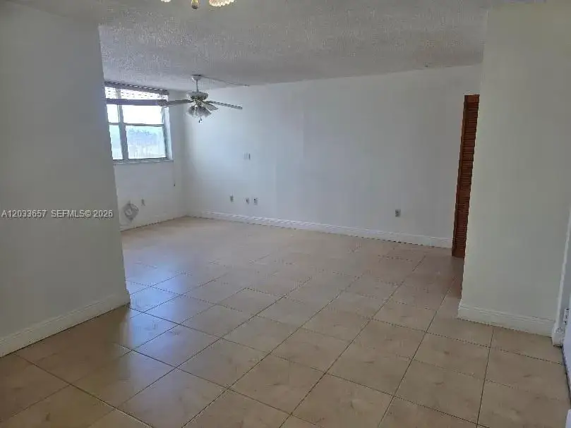 2 bedroom 2 bath Residential Lease for rent at 9411 SW 4th St # 303, Miami FL 33174