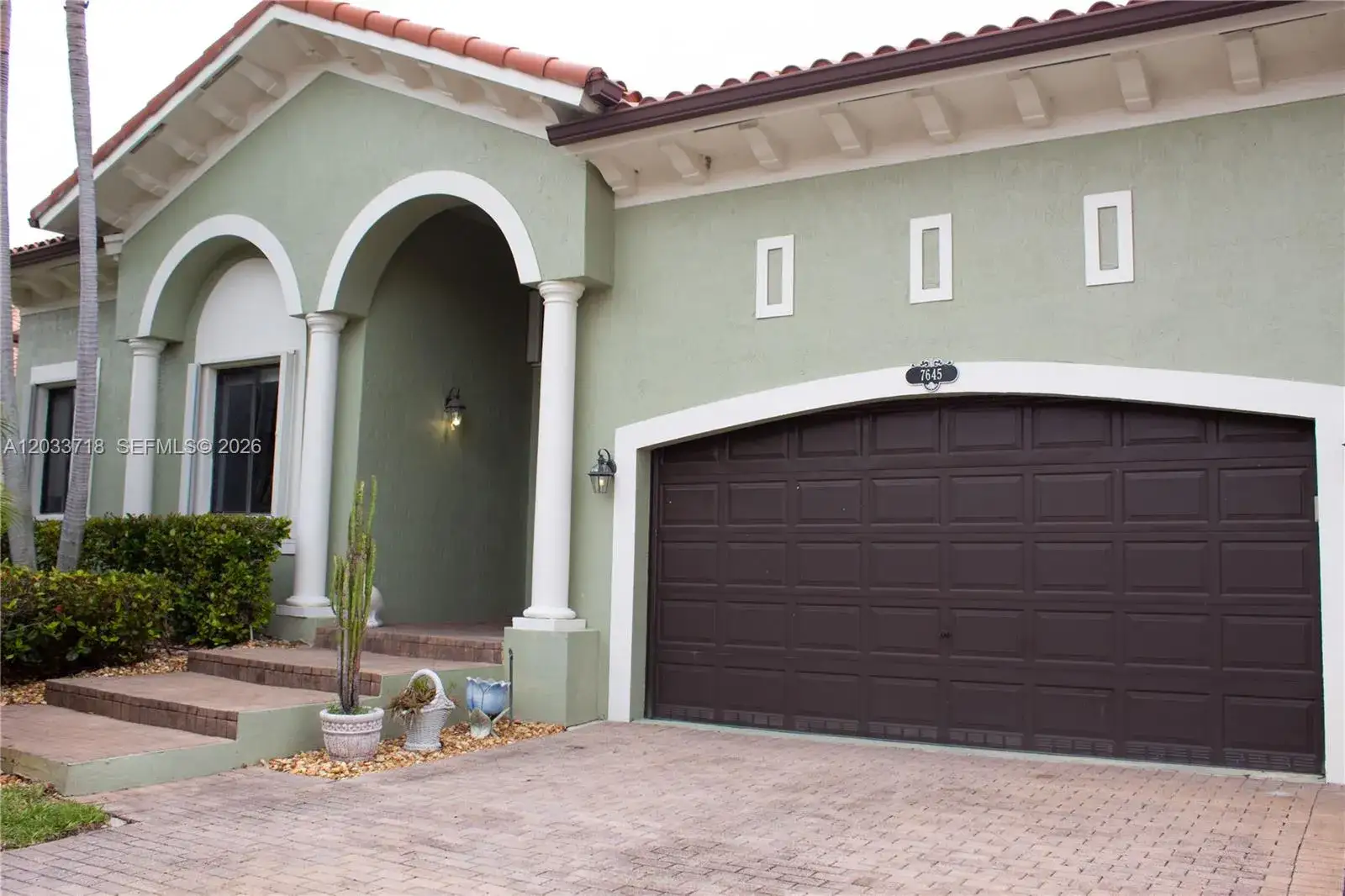 4 bedroom 3 bath Residential for sale at 7645 SW 193rd Ln, Cutler Bay FL 33157