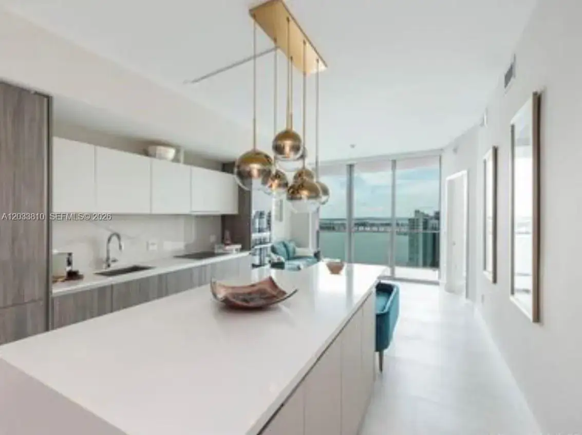1 bedroom 2 bath Residential Lease for rent at 2900 NE 7th Ave # 2908, Miami FL 33137