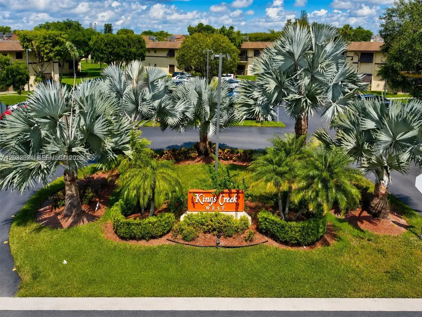 2 bedroom 2 bath Residential for sale at 7935 SW 86th St # 823, Miami FL 33143