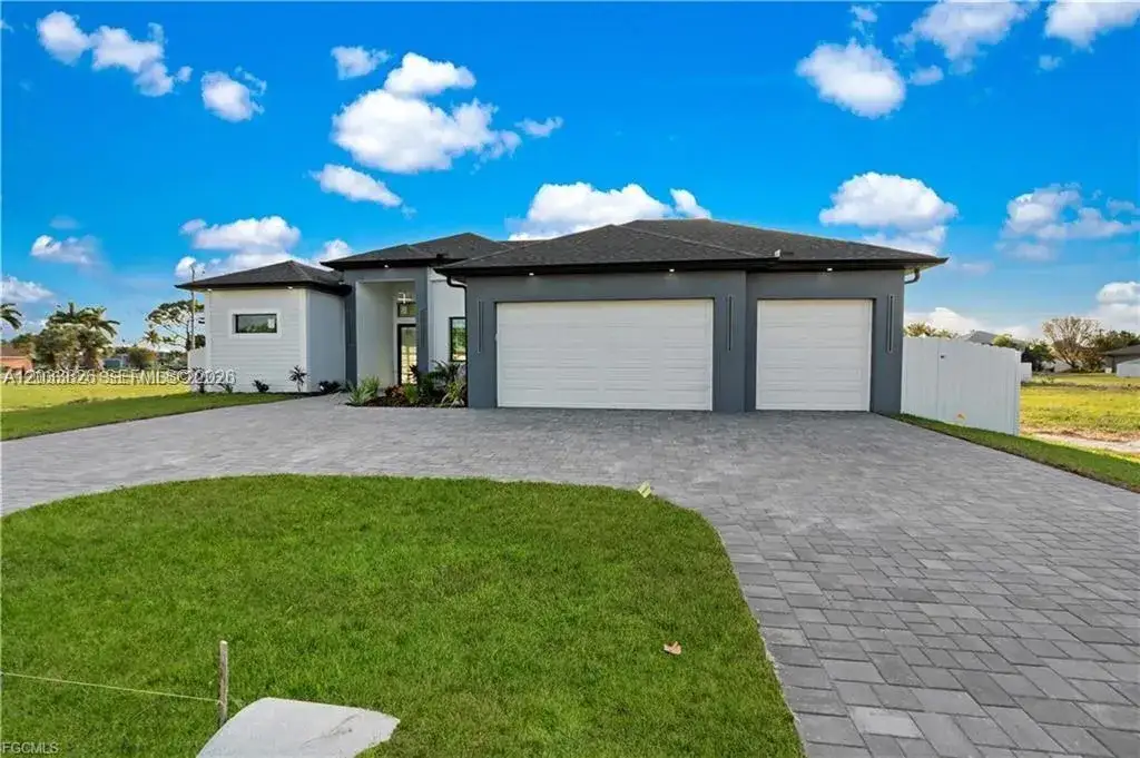 4 bedroom 3 bath Residential for sale at 628 CHIQUITA BLVD N, Cape Coral FL 33993