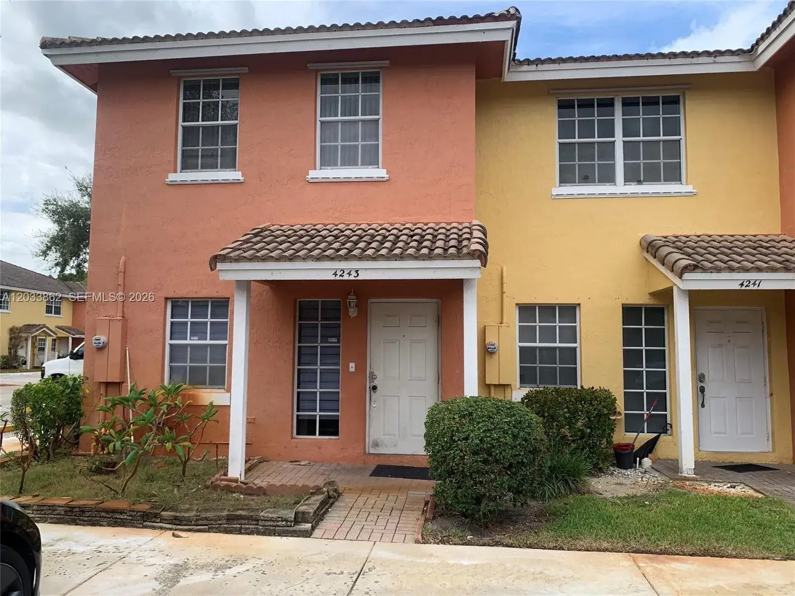 3 bedroom 2 bath Residential Lease for rent at 4243 NW 68th Way, Lauderhill FL 33319