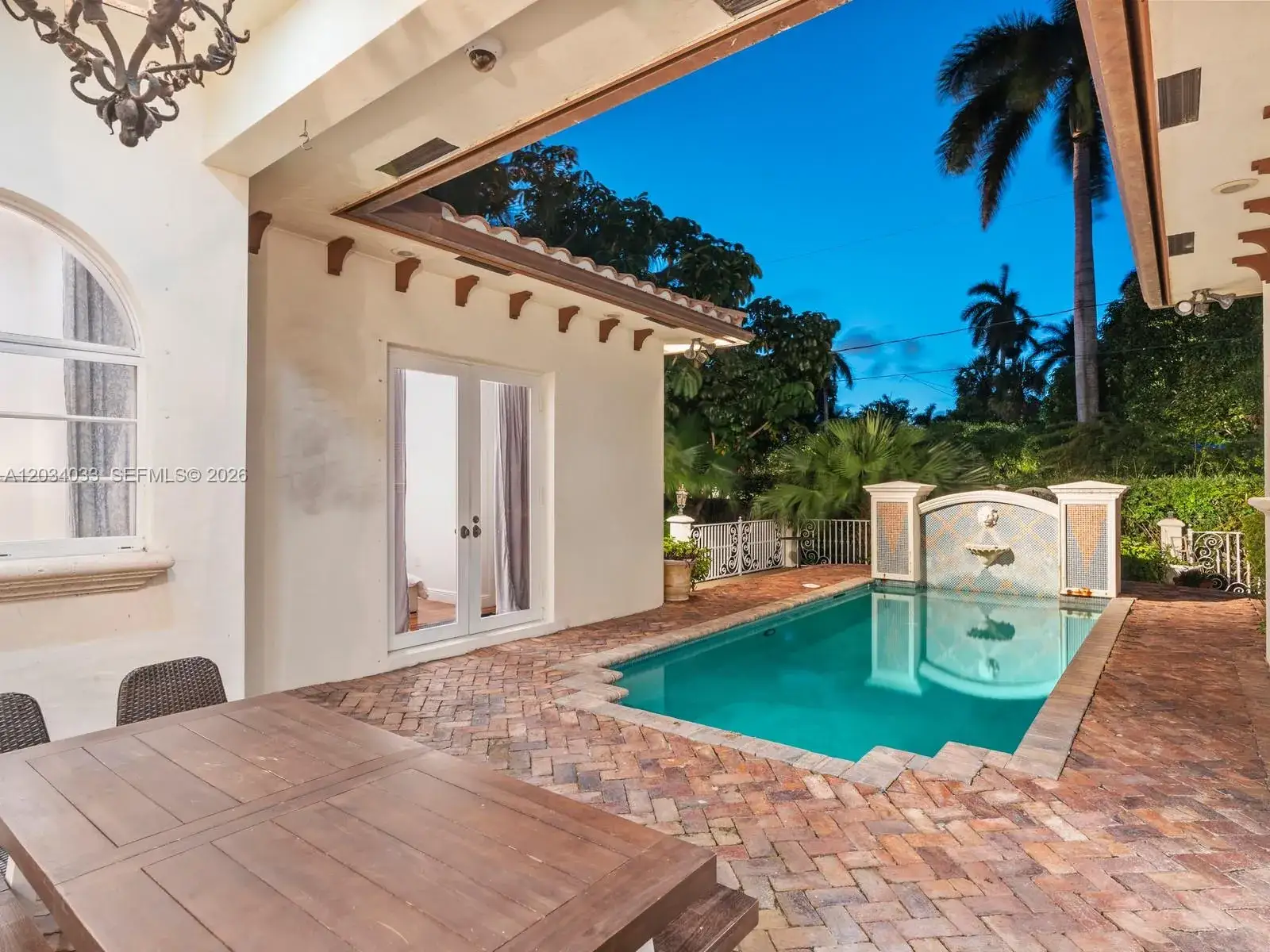 5 bedroom 3 bath Residential Lease for rent at 1223 Jackson St, Hollywood FL 33019