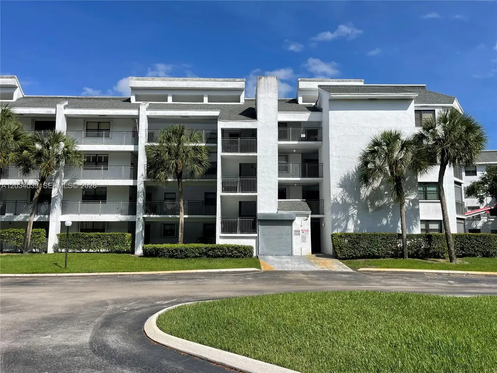 2 bedroom 2 bath Residential for sale at 16171 Blatt Blvd # 212, Weston FL 33326