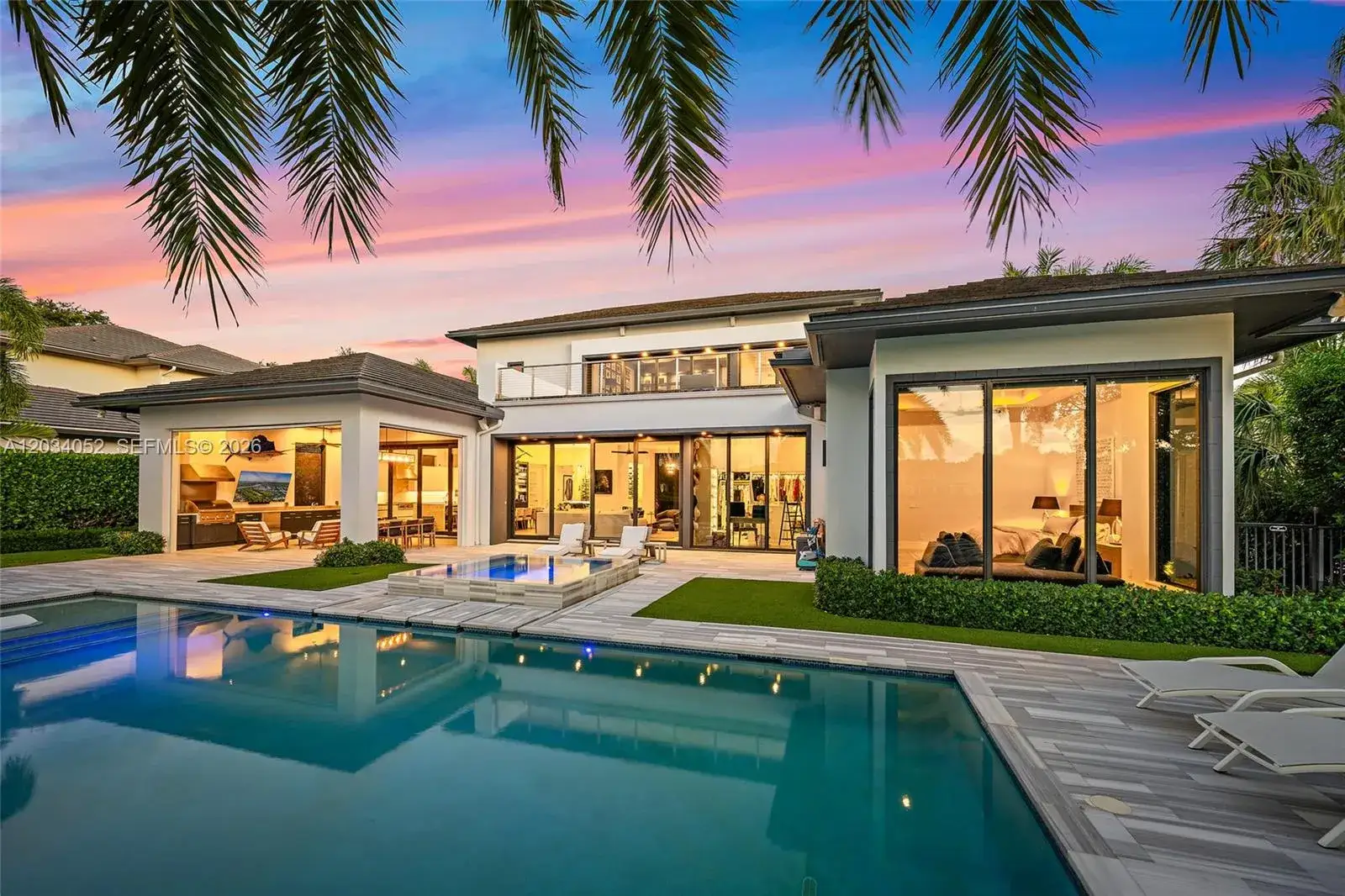 4 bedroom 4 bath Residential for sale at 162 Commodore Dr, Jupiter FL 33477