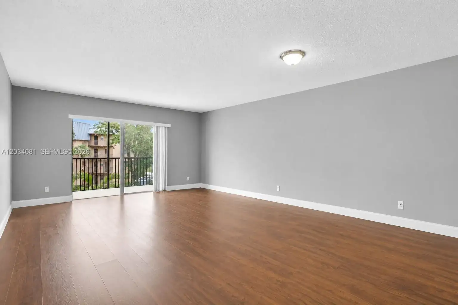 1 bedroom 1 bath Residential Lease for rent at 5961 N Falls Cir Dr # 309, Lauderhill FL 33319