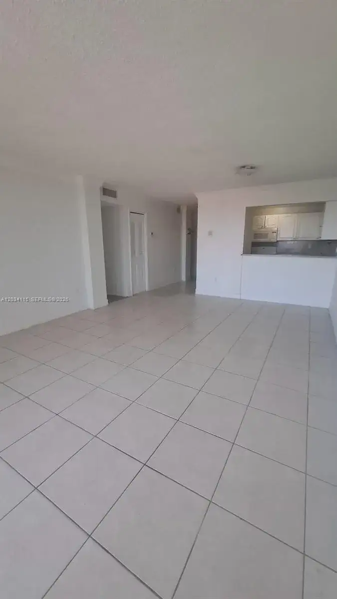 2 bedroom 1 bath Residential Lease for rent at 6940 Miami Gardens Dr # 522, Hialeah FL 33015