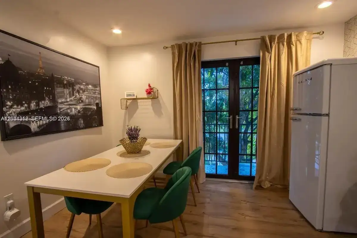 2 bedroom 1 bath Residential Lease for rent at 5911 SW 5th Ter # B, Miami FL 33144