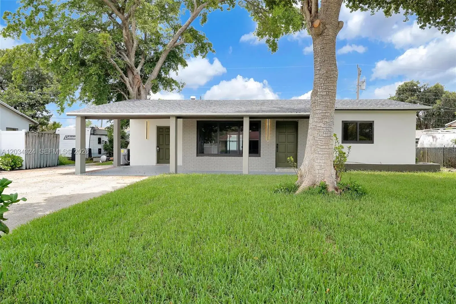2 bedroom 2 bath Residential for sale at 3140 NE 9th Ter, Pompano Beach FL 33064