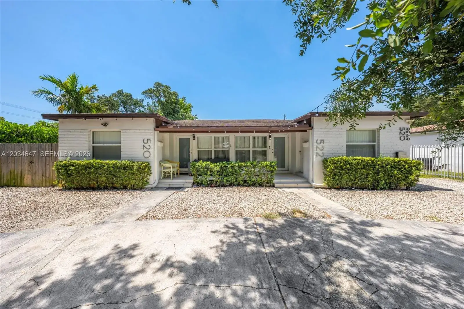 2 bedroom 1 bath Residential Lease for rent at 520 NW 104th St # 520, Miami FL 33150