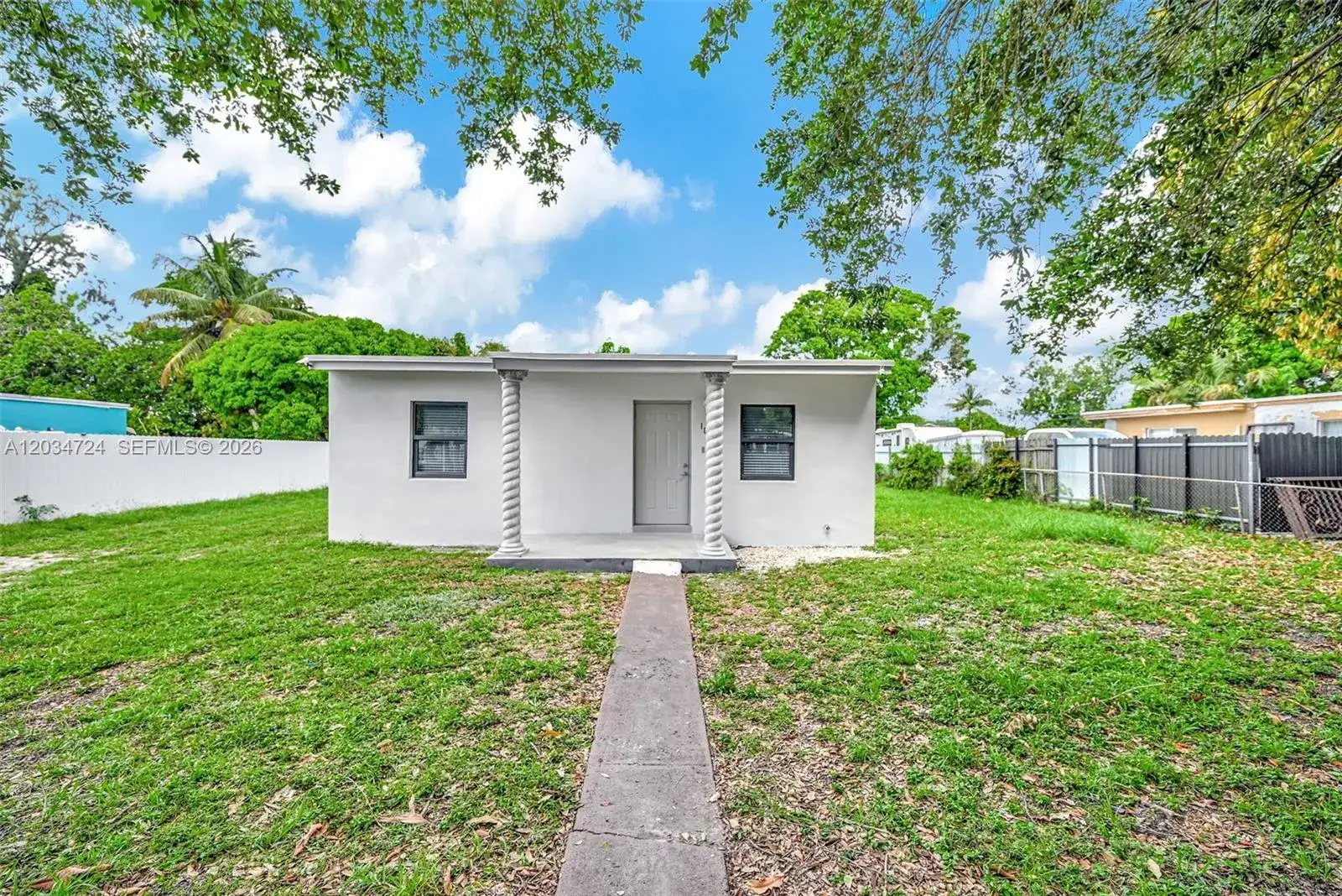 2 bedroom 1 bath Residential for sale at 16410 NW 22nd Ct, Miami Gardens FL 33054