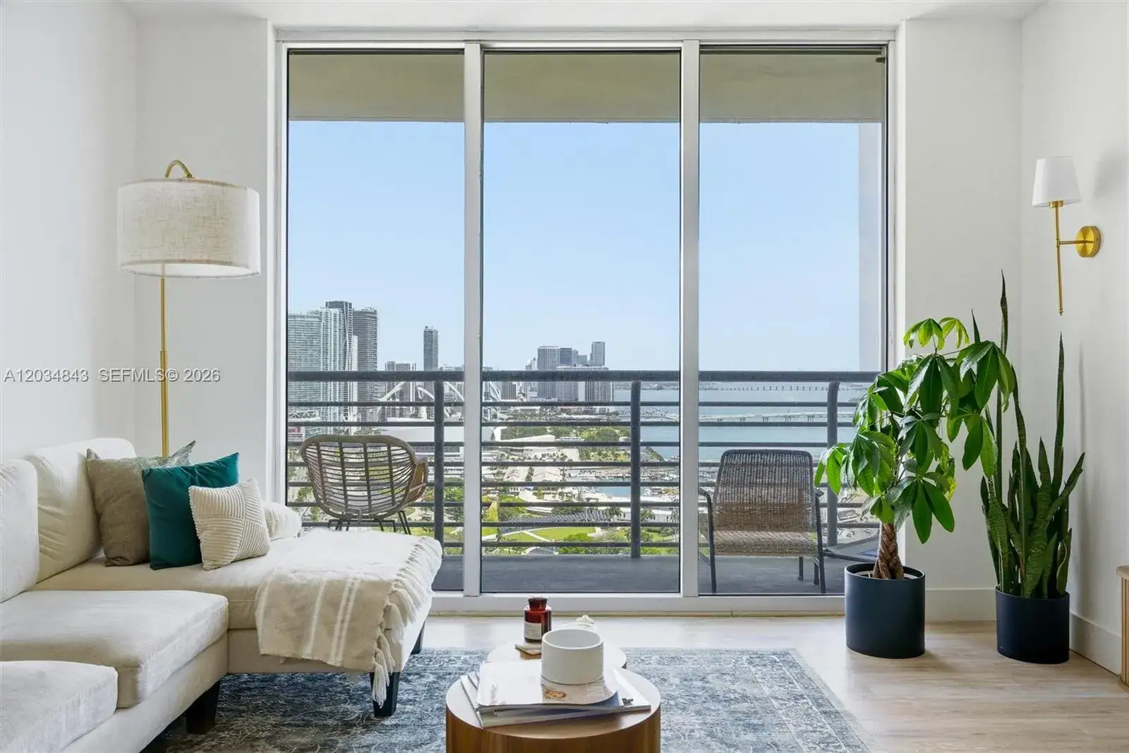 2 bedroom 2 bath Residential for sale at 325 S Biscayne Blvd # 4022, Miami FL 33131