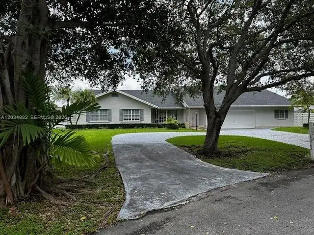 4 bedroom 2 bath Residential for sale at 14763 SW 152nd Pl, Miami FL 33196