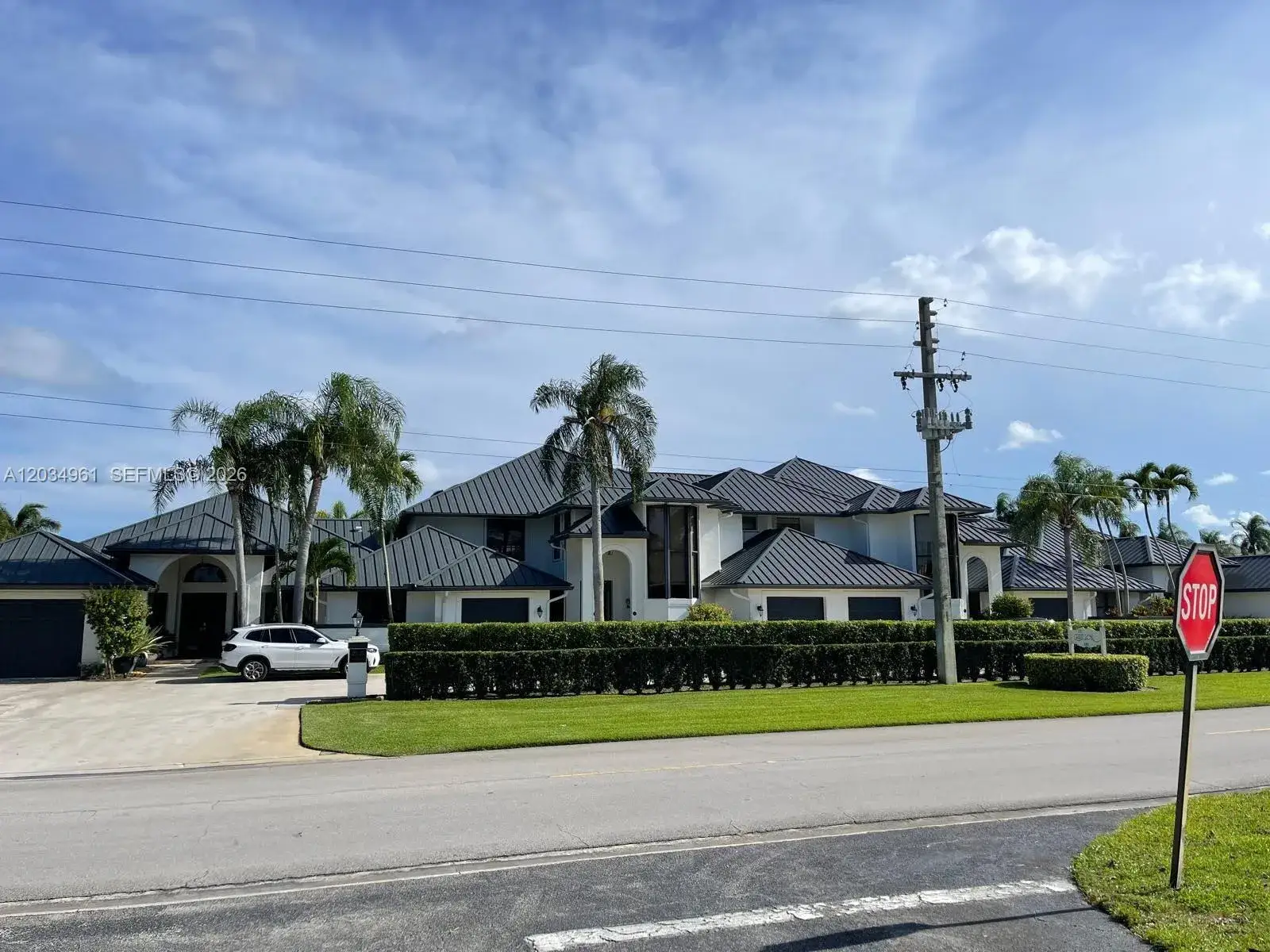 2 bedroom 2 bath Residential Lease for rent at 181 Atlantis Blvd, Atlantis FL 33462