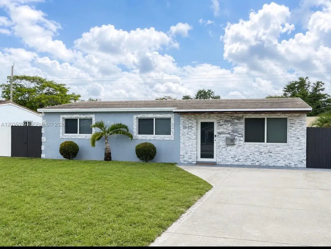3 bedroom 1 bath Residential for sale at 1220 N 71st Ter, Hollywood FL 33024