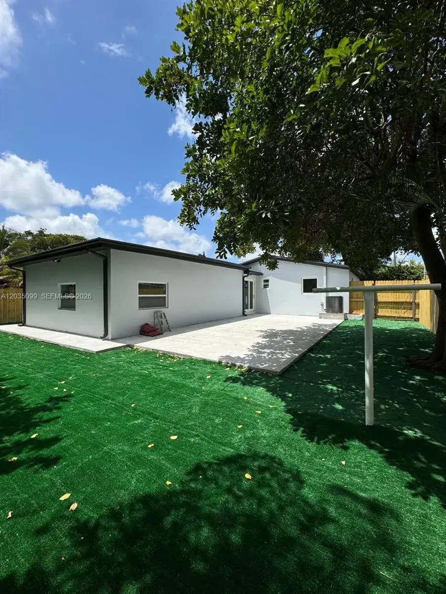 4 bedroom 2 bath Residential Lease for rent at 4028 SW 49th Ct, Dania Beach FL 33314