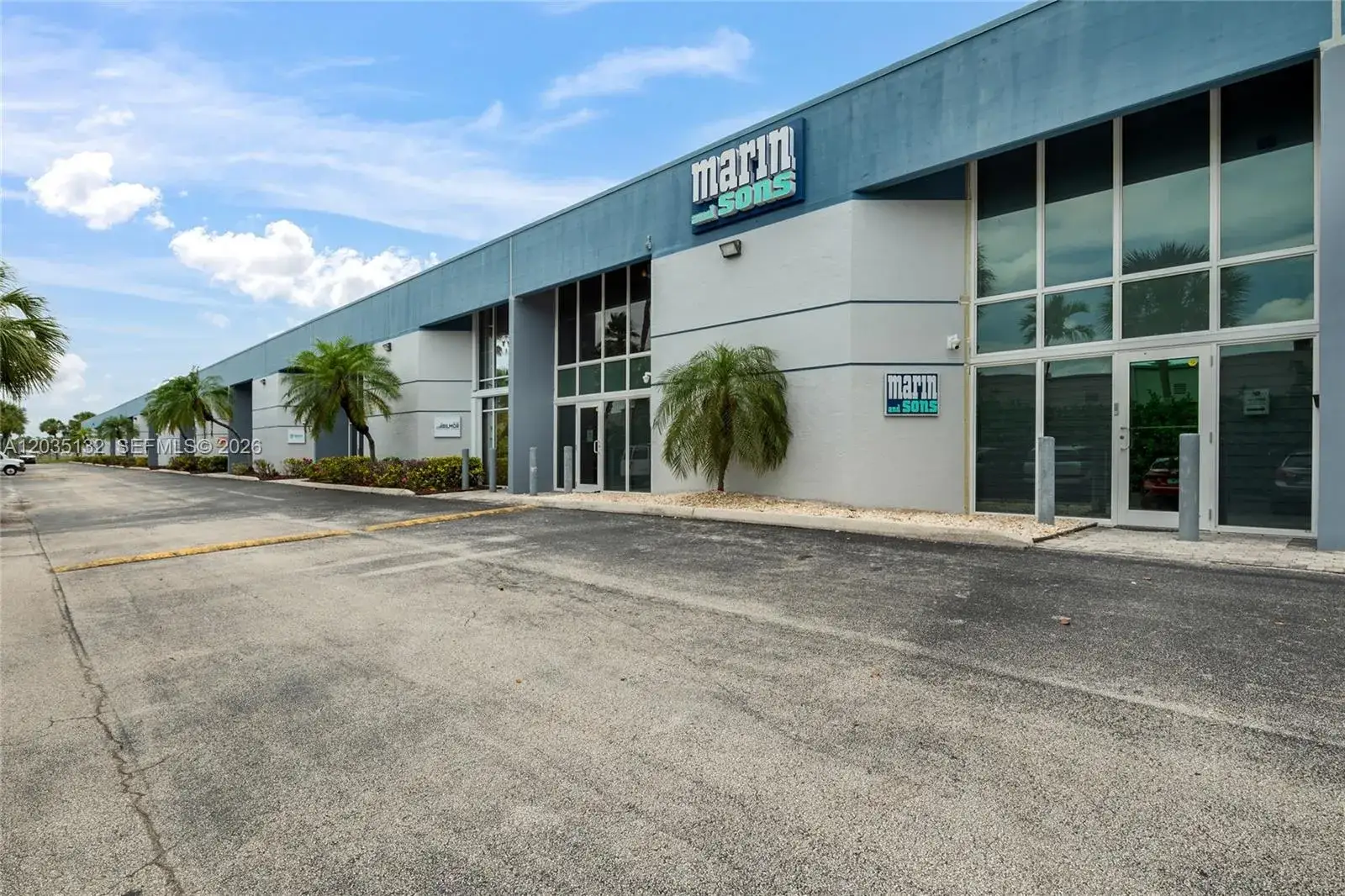 Commercial Sale for sale at 16155 SW 117th Ave # B21, Miami FL 33177