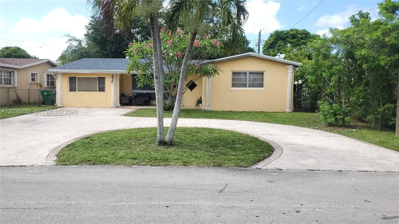4 bedroom 2 bath Residential for sale at 7607 Dilido Blvd, Miramar FL 33023