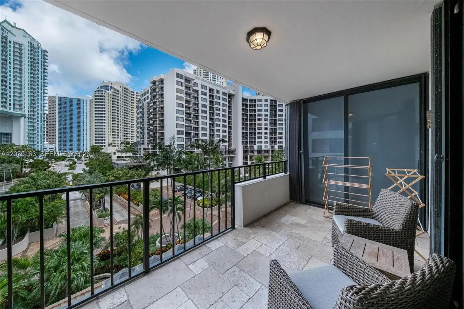 2 bedroom 2 bath Residential Lease for rent at 520 Brickell Key Dr # A710, Miami FL 33131