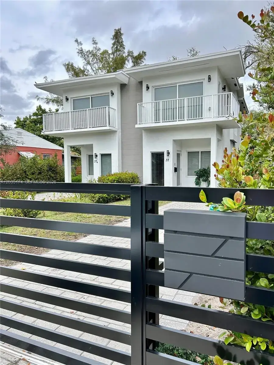 Residential Income for sale at 37 NW 70th St, Miami FL 33150