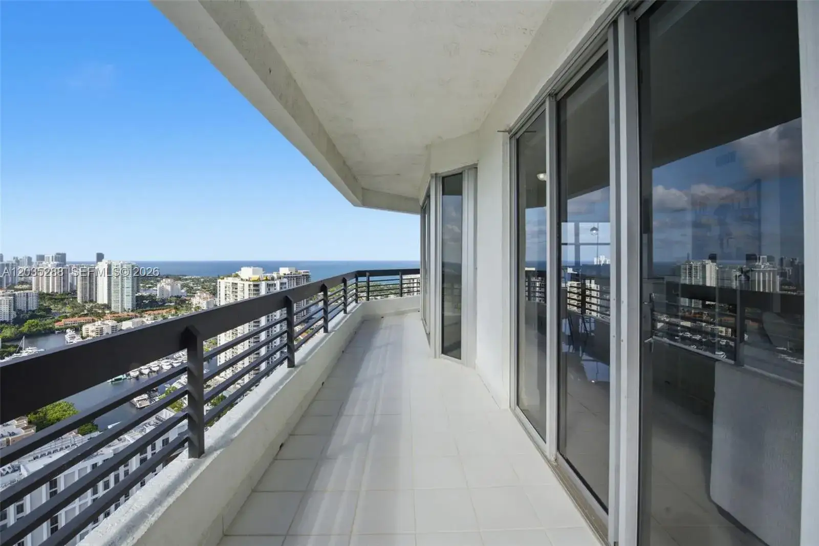 2 bedroom 2 bath Residential Lease for rent at 3500 Mystic Pointe Dr, Aventura FL 33180