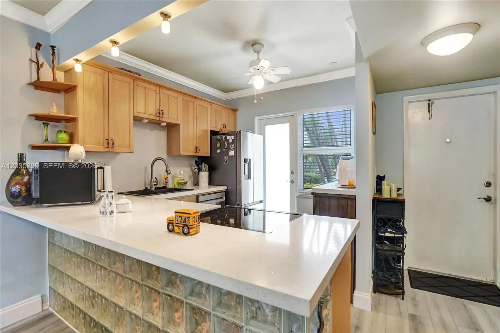 1 bedroom 1 bath Residential for sale at 3181 S Ocean Dr # 107, Hallandale Beach FL 33009