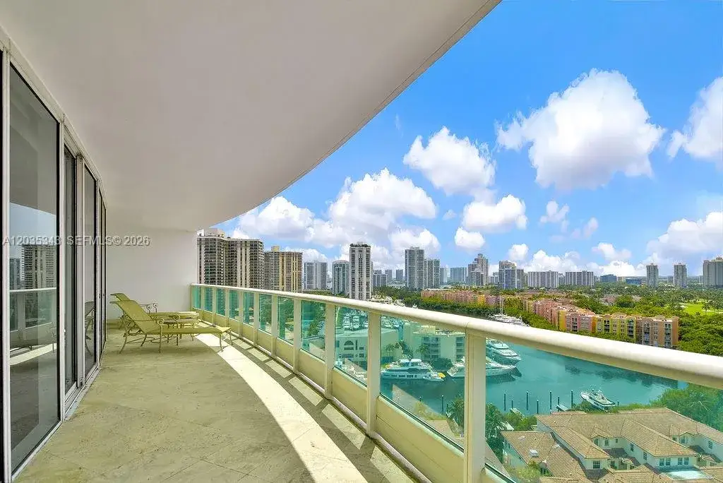 2 bedroom 3 bath Residential for sale at 19955 NE 38th Ct # 1701, Aventura FL 33180