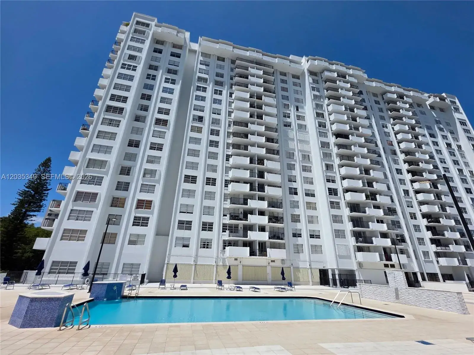 2780 NE 183rd St # 1111, Aventura FL 33160