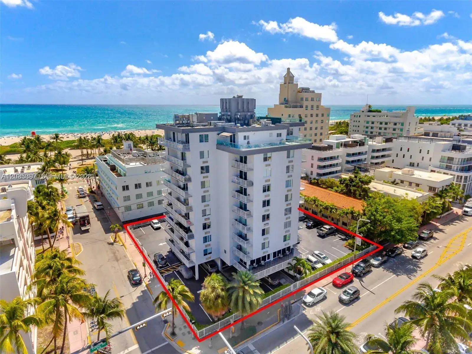 1 bedroom 1 bath Residential for sale at 1255 Collins Ave # 208, Miami Beach FL 33139
