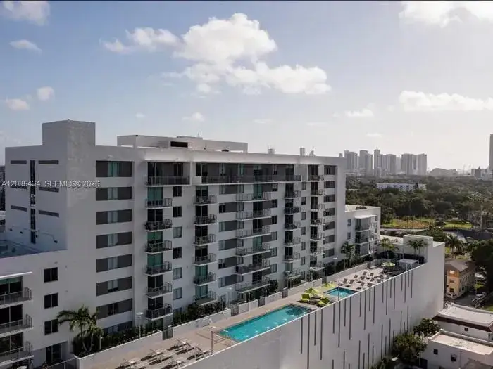 2 bedroom 2 bath Residential Lease for rent at 1000 NW 7th St # 710, Miami FL 33136
