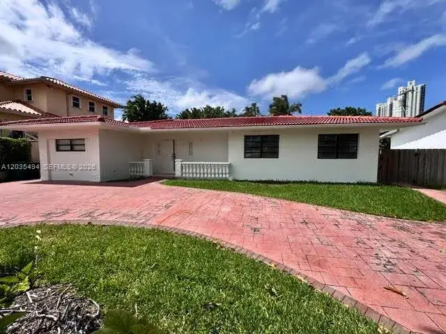4 bedroom 3 bath Residential for sale at 215 187th St, Sunny Isles Beach FL 33160