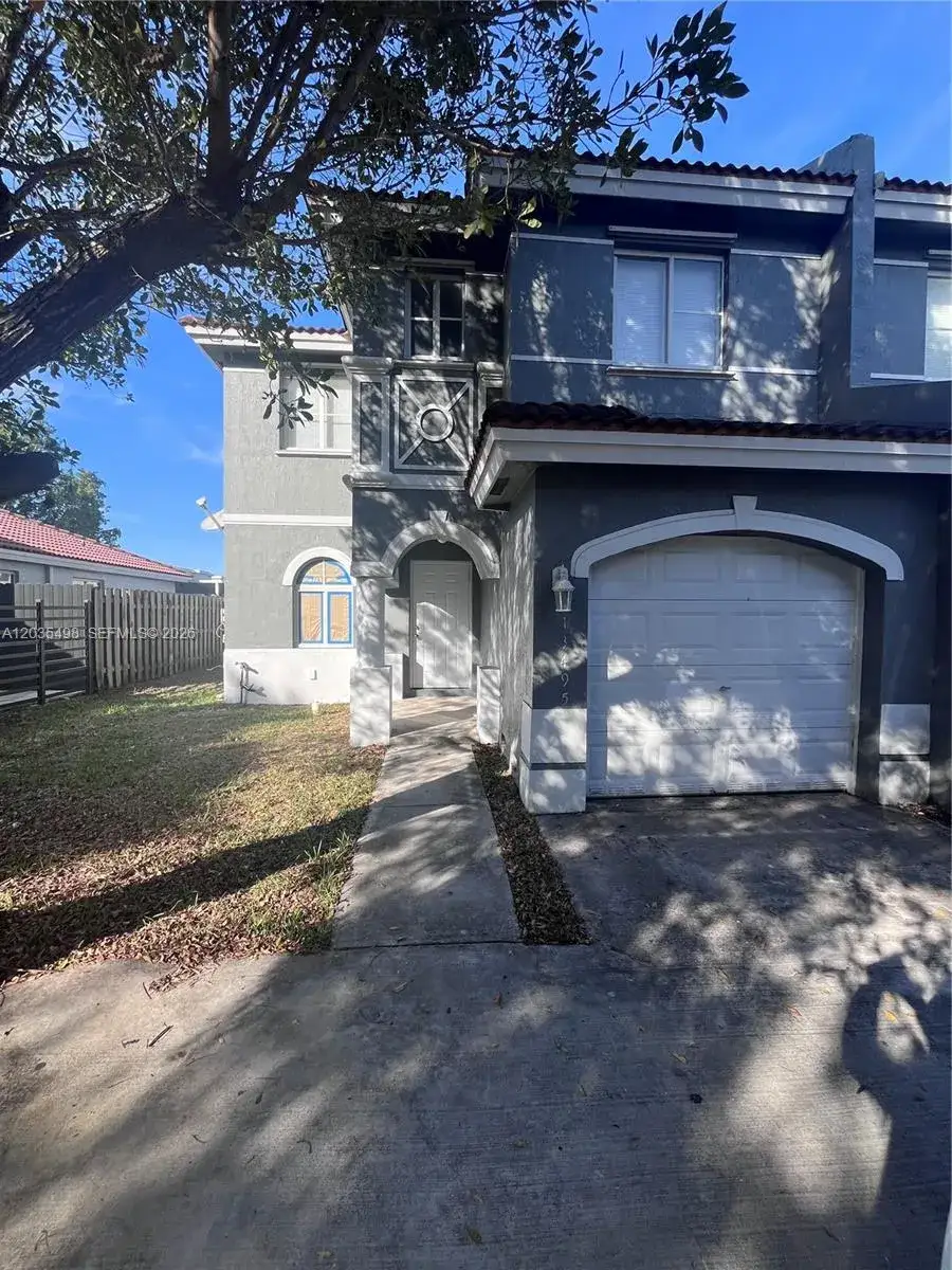 3 bedroom 2 bath Residential Lease for rent at 13495 SW 262nd St # 13495, Homestead FL 33032
