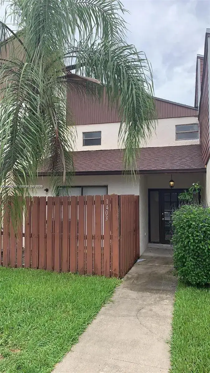 2 bedroom 2 bath Residential Lease for rent at 1403 White Pine Dr, Wellington FL 33414