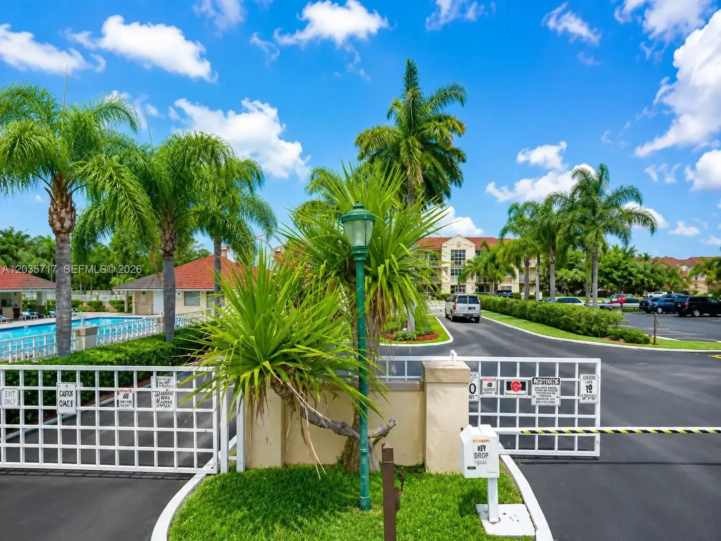2 bedroom 2 bath Residential Lease for rent at 18840 NW 57th Ave # 302, Hialeah FL 33015
