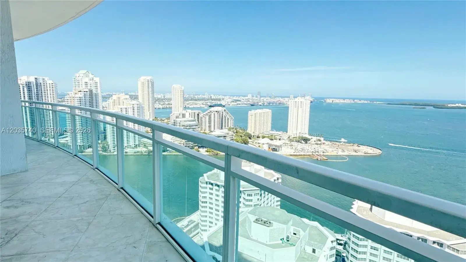 2 bedroom 2 bath Residential Lease for rent at 950 Brickell Bay Dr # 3411, Miami FL 33131