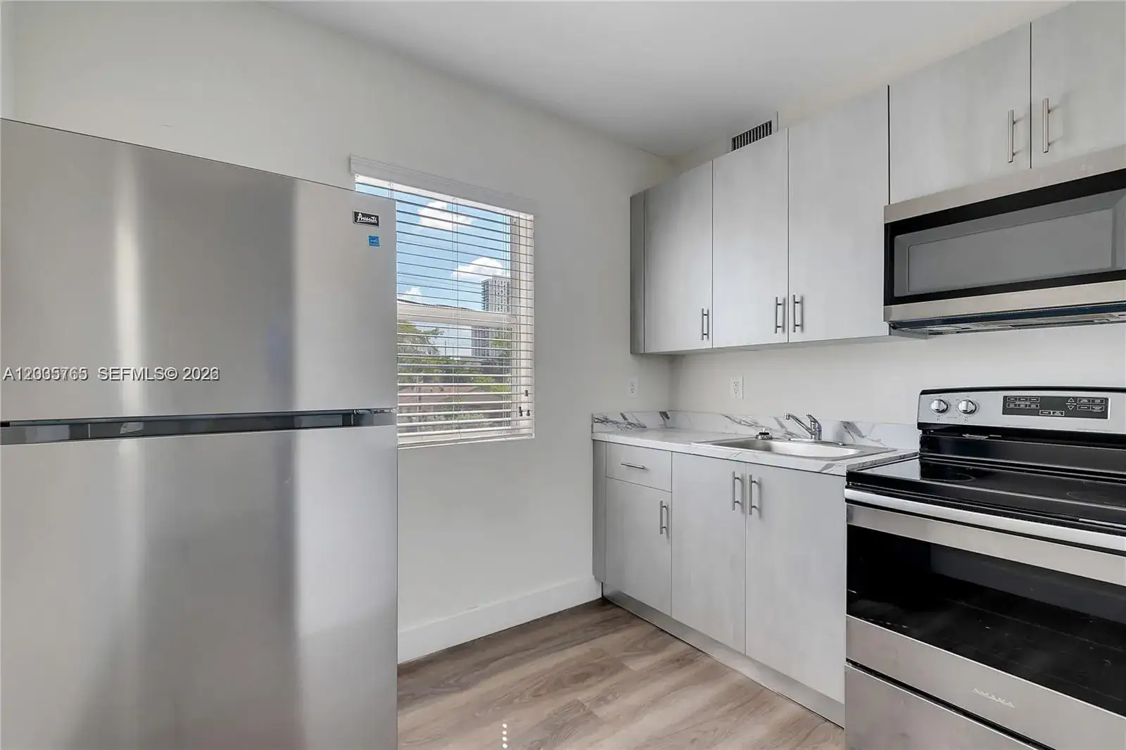 1 bedroom 1 bath Residential Lease for rent at 1710 NW 1st Ct # 13, Miami FL 33136