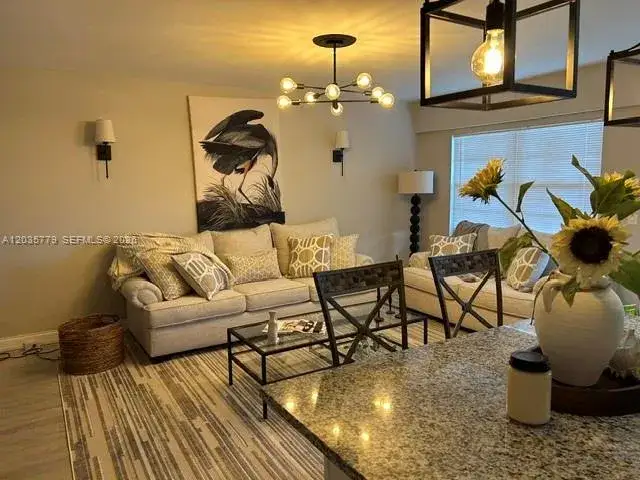 2 bedroom 1 bath Residential Lease for rent at 493 Fanshaw L # 493, Boca Raton FL 33434
