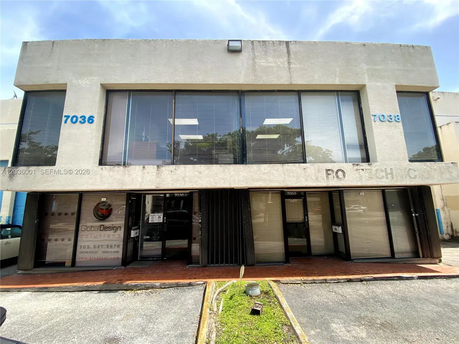 Commercial Sale for sale at 7038 NW 50th St # 2, Miami FL 33166