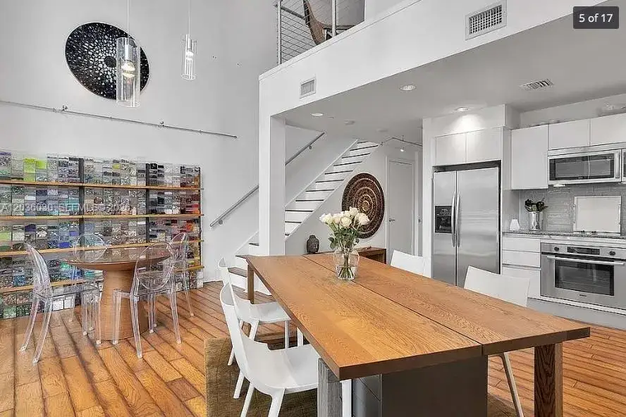 1 bedroom 1 bath Residential Lease for rent at 1050 Brickell Ave # 208, Miami FL 33131