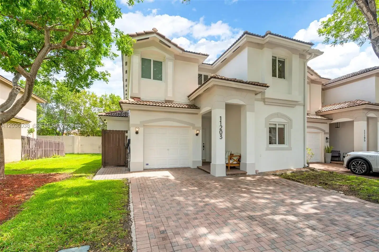 3 bedroom 3 bath Residential for sale at 11203 NW 73rd Ter, Doral FL 33178